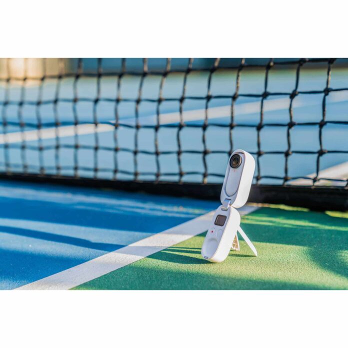 Camera hành trình Insta360 GO 2 (64GB)
