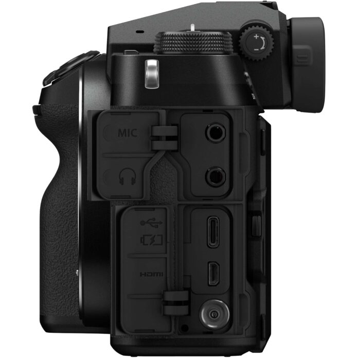 Máy ảnh Fujifilm GFX 50S II với ống kính GF 35-70mm