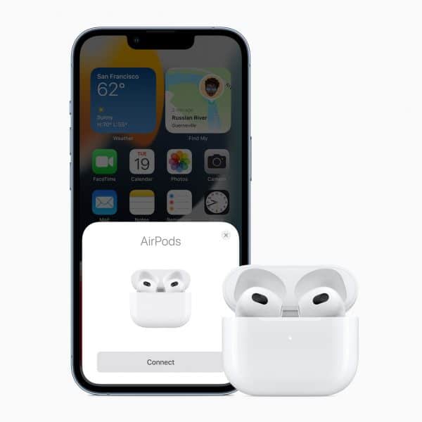 Apple ra mắt thế hệ AirPods 3 mới với thiết kế tương tự AirPods Pro