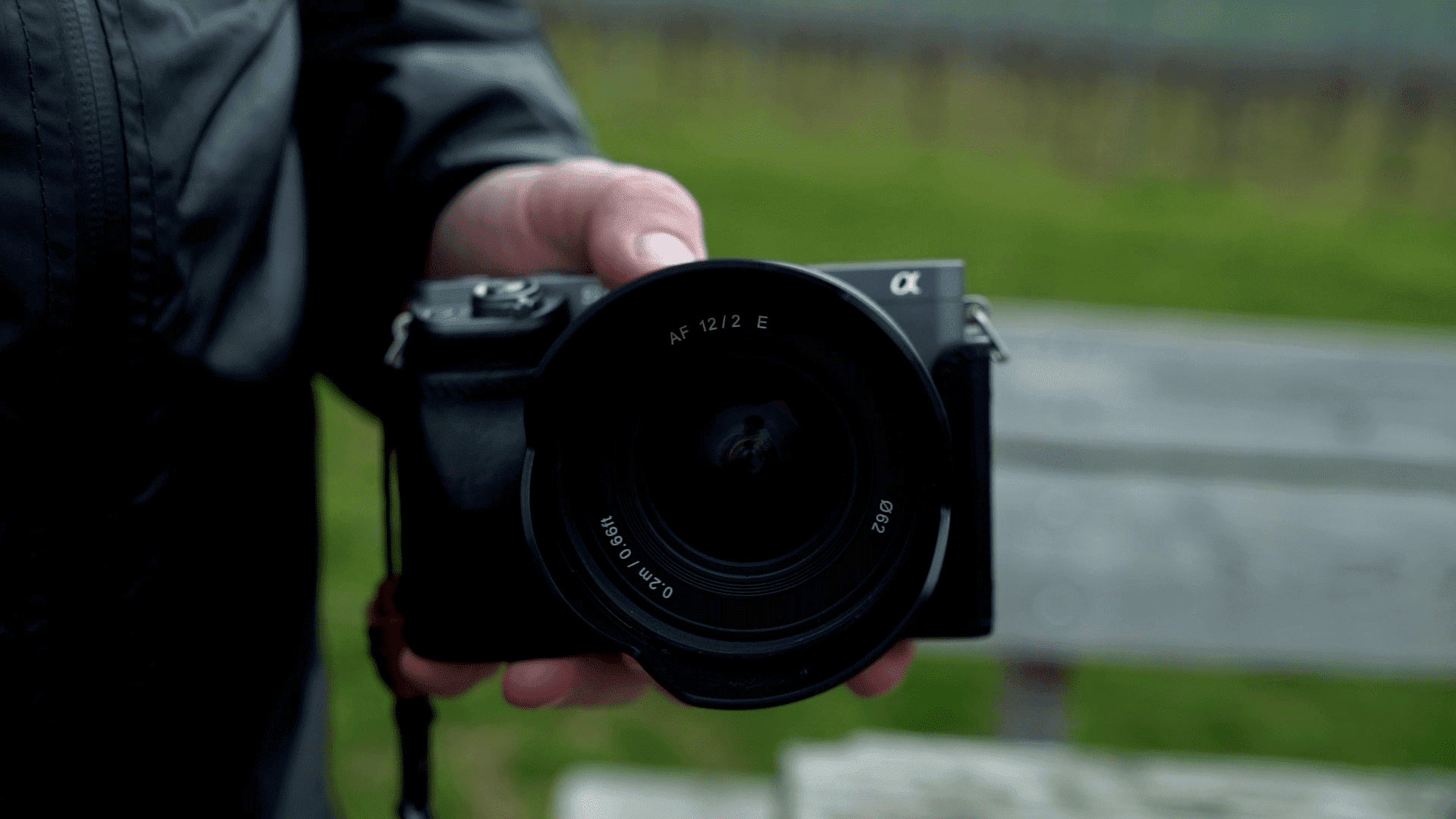 Samyang hé lộ ống kính đầu tiên có lấy nét tự động dành cho Fujifilm X
