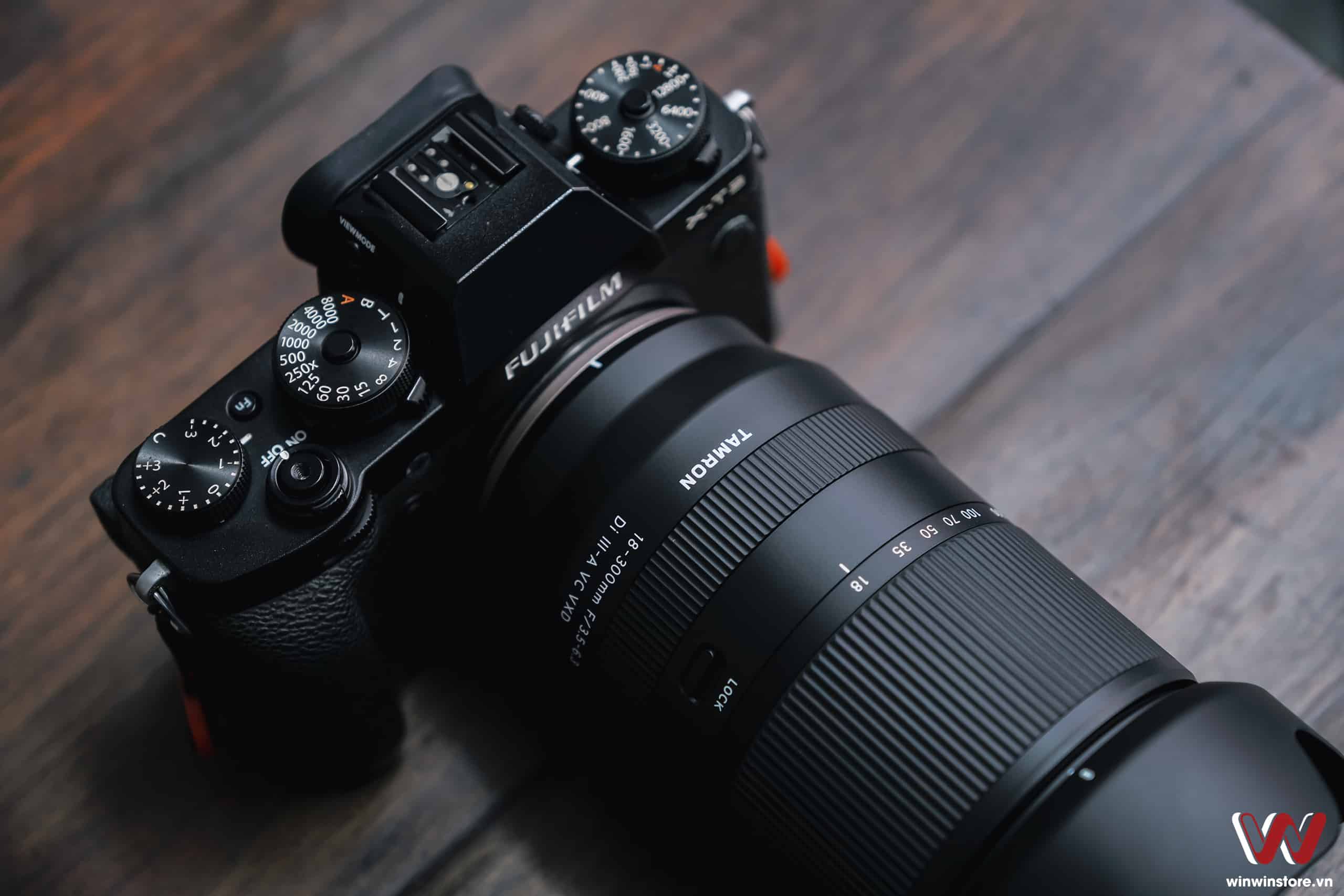 Ống kính Tamron 18-300mm F3.5-6.3 Di III-A VC VXD cho Fujifilm X