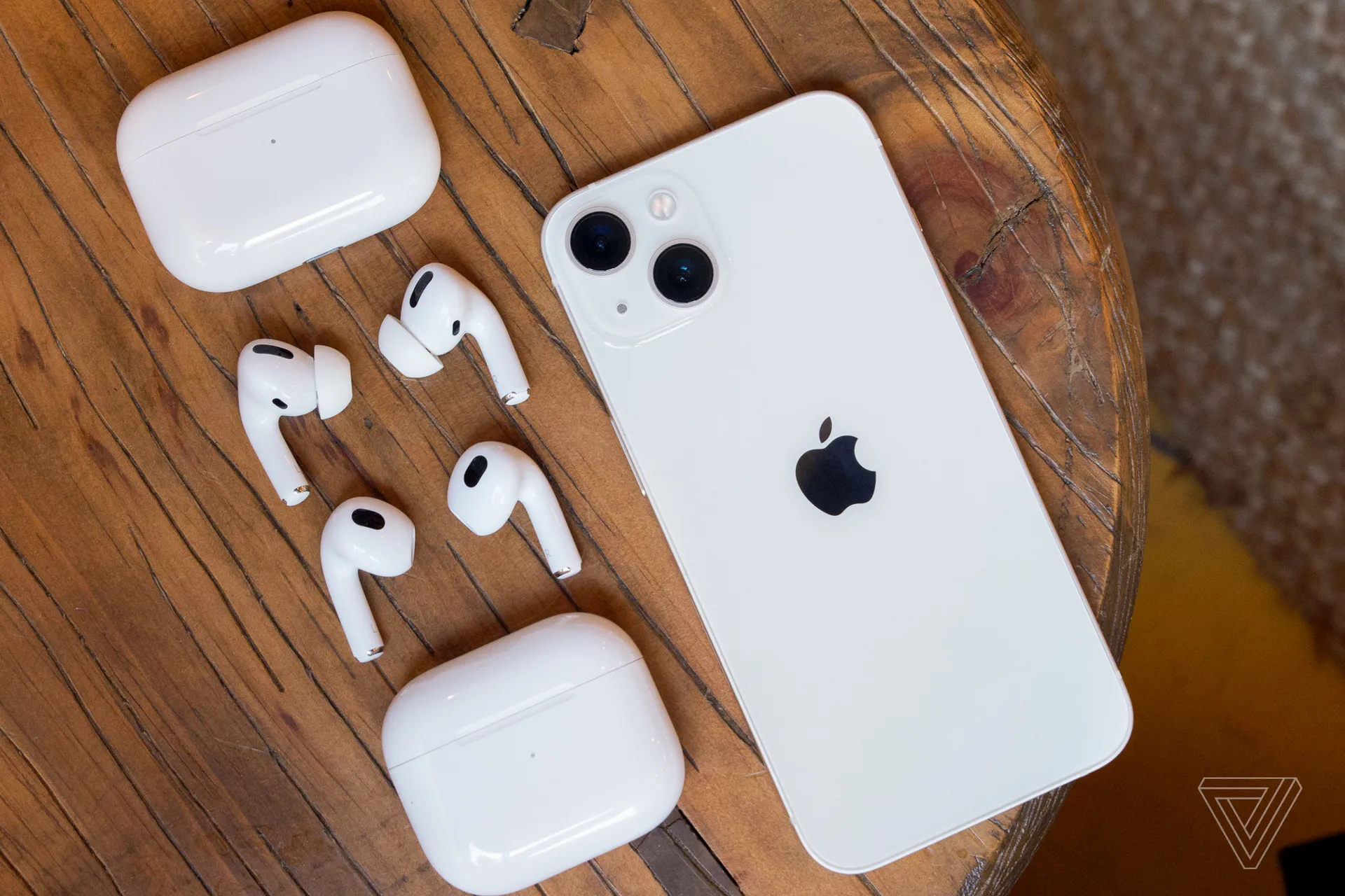 Tai nghe Apple AirPods 3