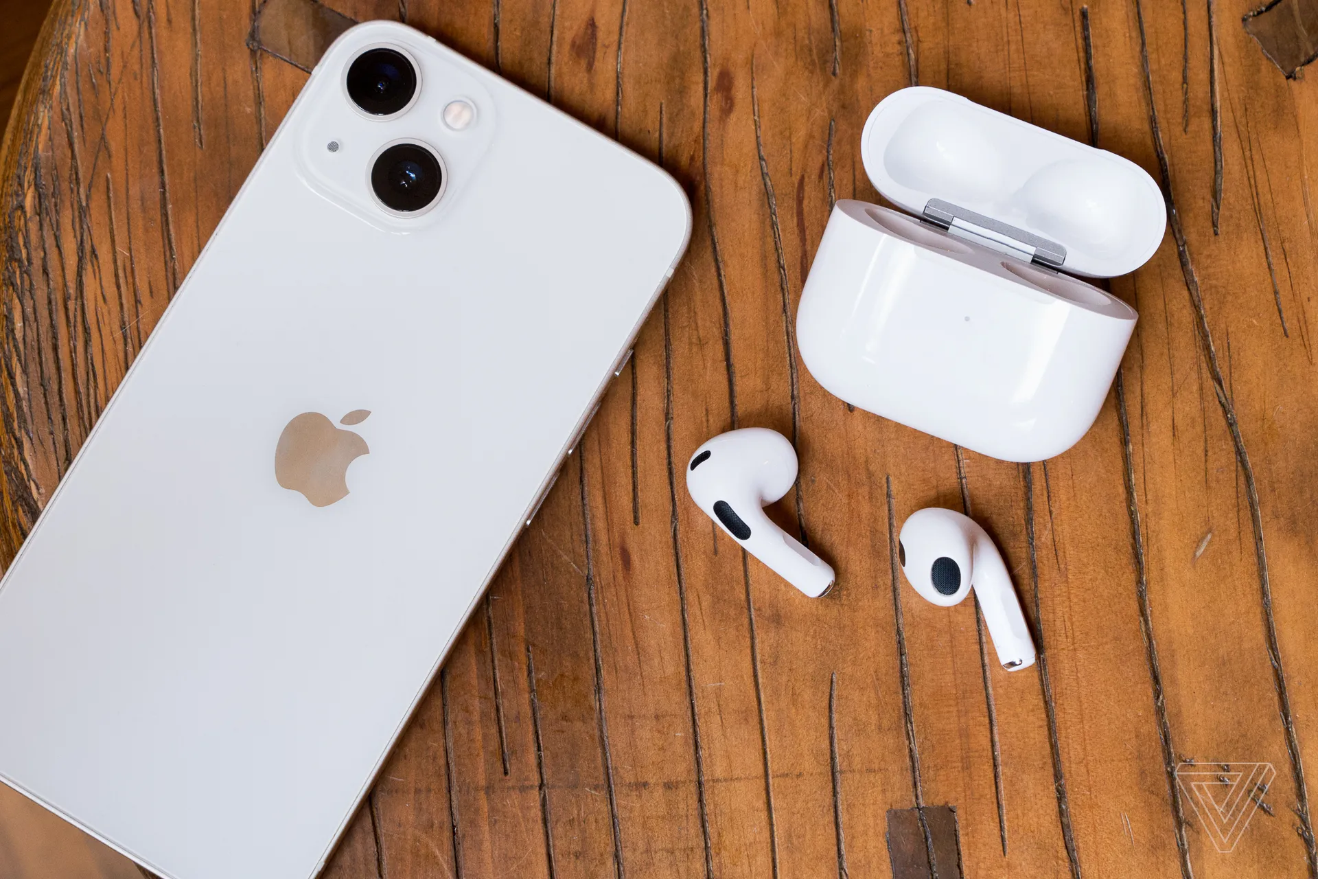 Tai nghe Apple AirPods 3