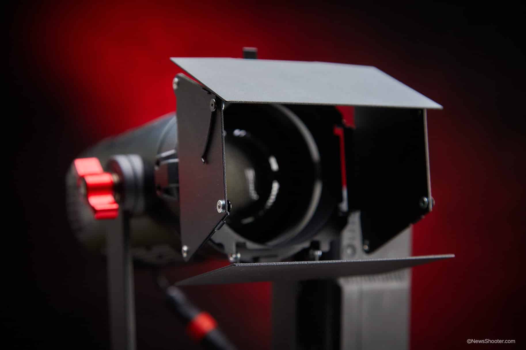 Aputure Light Storm LS 60d Daylight LED Light 08