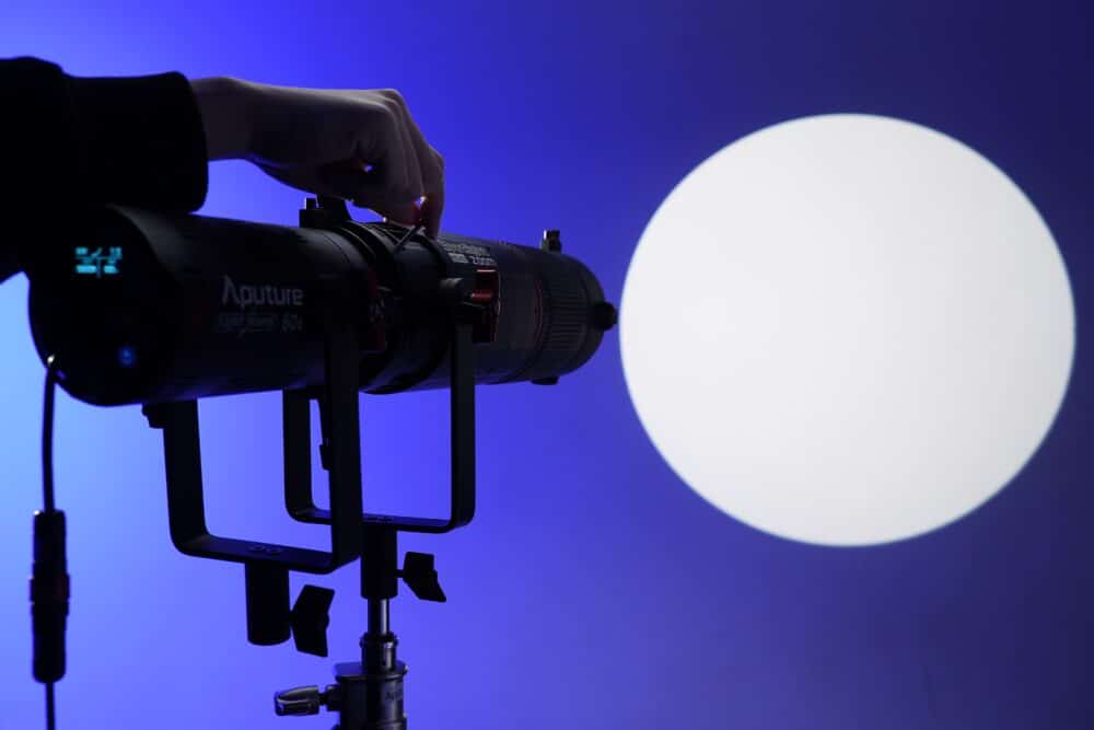 Aputure Spotlight Mini Zoom 04