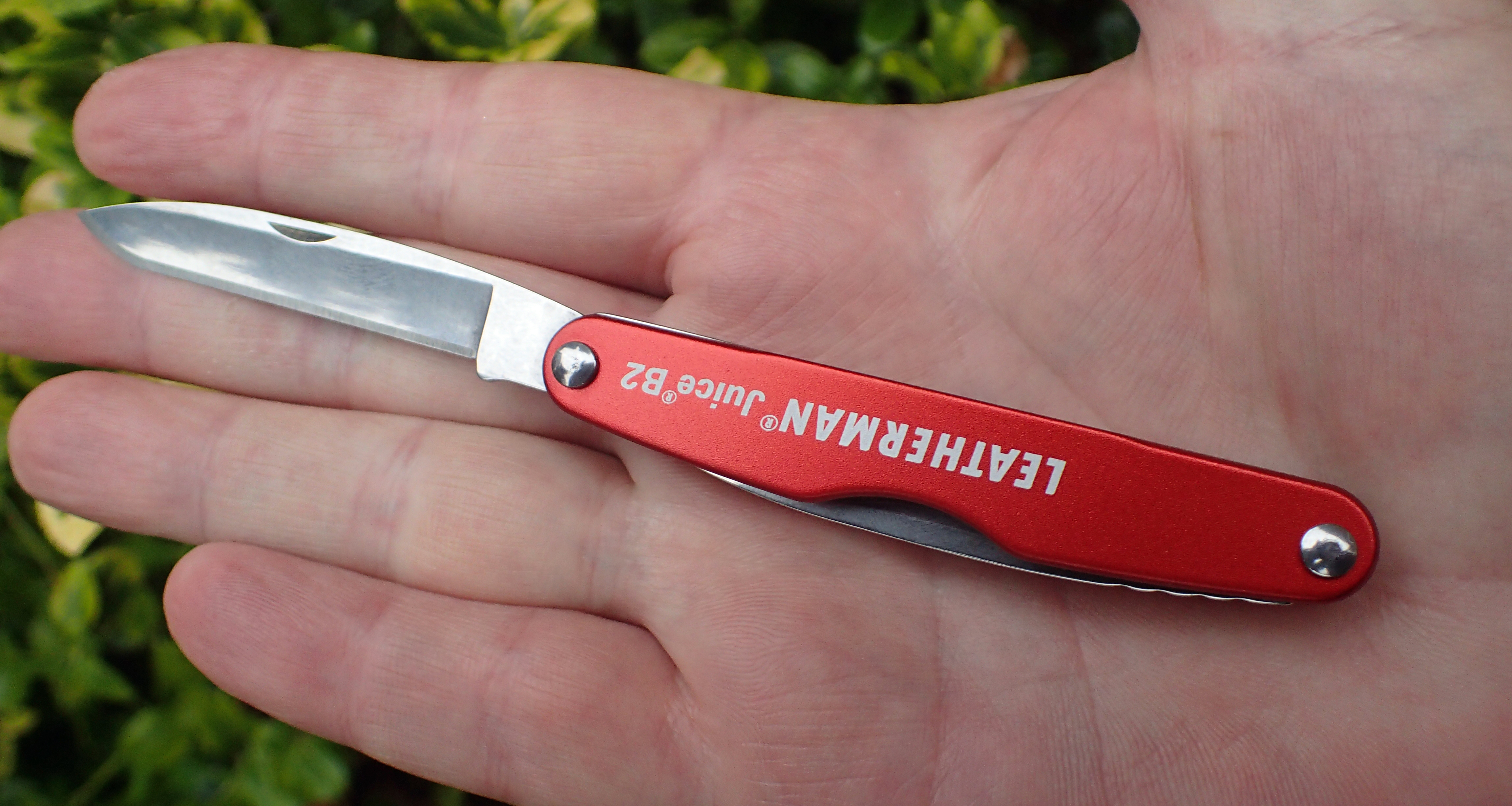 Dao da nang Leatherman Juice B2