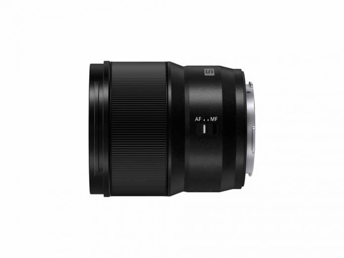 Panasonic ra mắt ống kính Lumix S 35mm F1.8 ngàm L