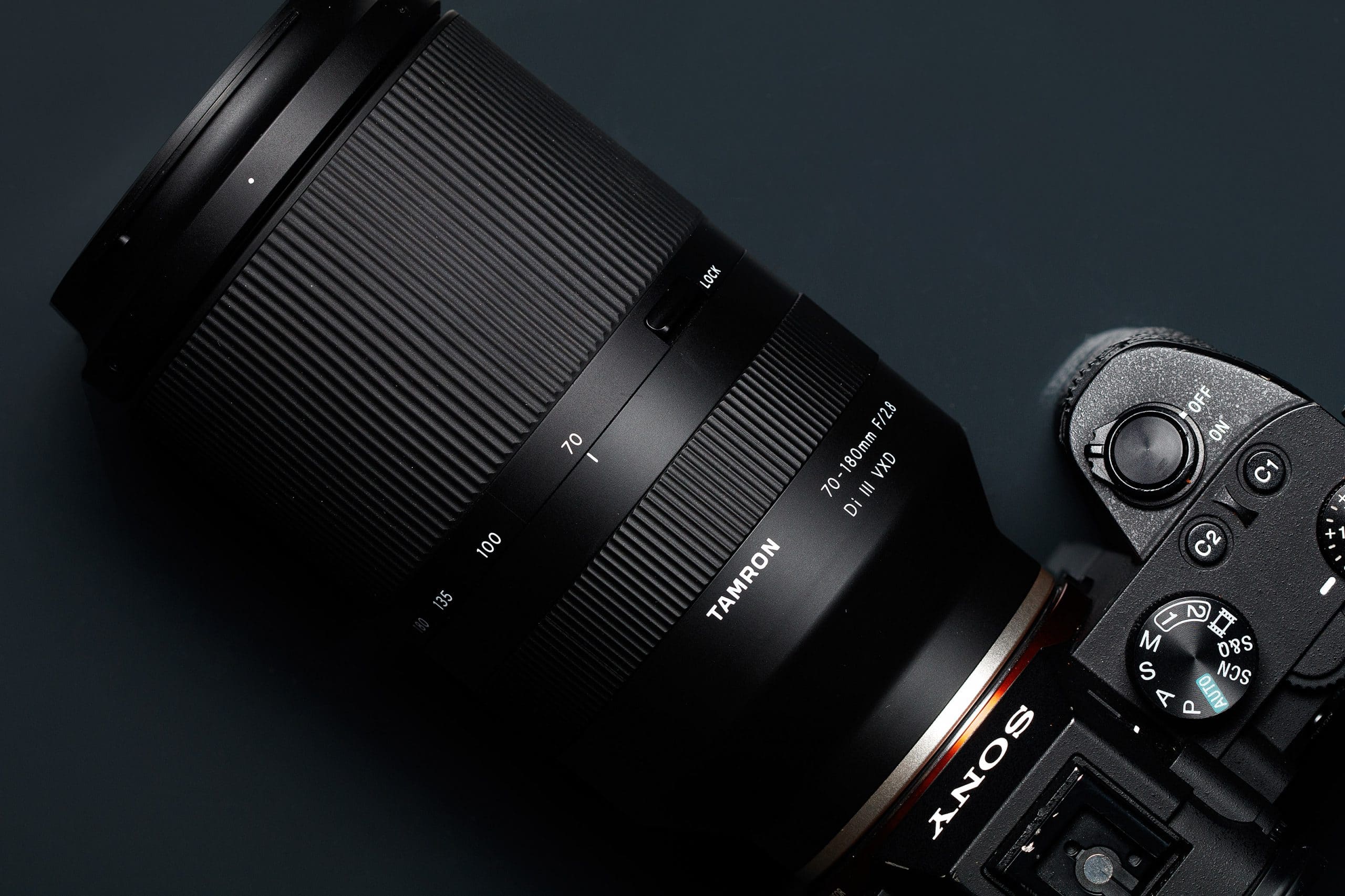 Ống kính Tamron 70-180mm F2.8 Di III VXD cho Sony E