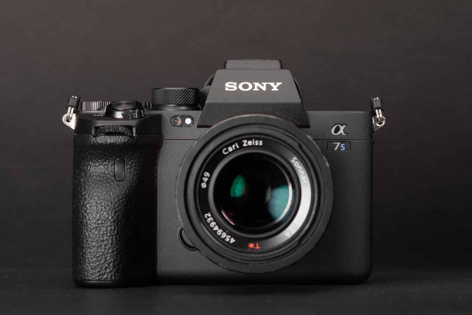 Lựa chọn máy ảnh Sony tuỳ theo nhu cầu và mục đích sử dụng của bạn