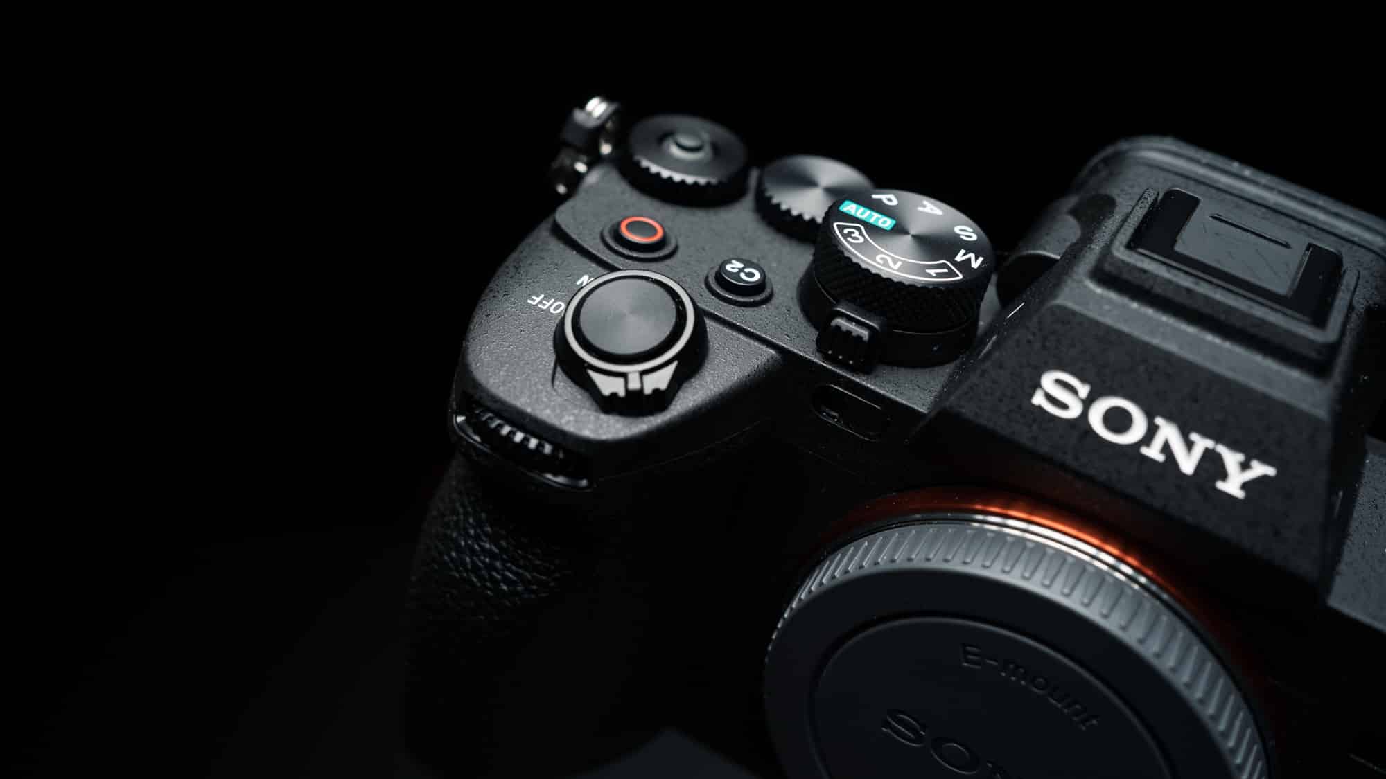 So sánh Sony A7 IV và Sony A7 III: 12 điểm khác biệt mà bạn nên biết