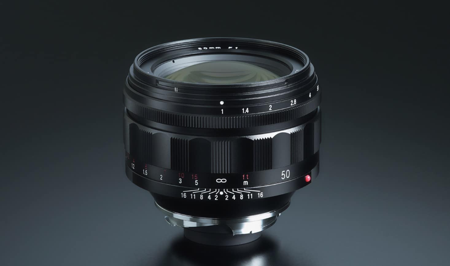 Cosina ra mắt ống kính Nokton 50mm F1 VM với khẩu độ mở rộng nhất dành cho full frame