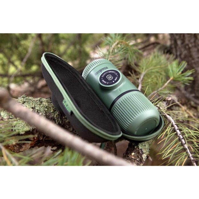 Dụng cụ pha espresso bằng tay Wacaco Nanopresso Elements (Green)
