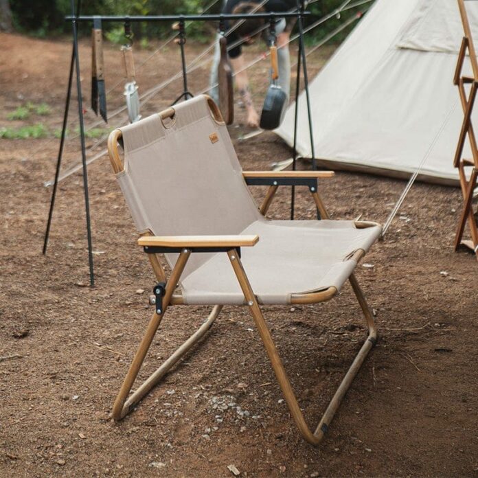 Ghế xếp dã ngoại Naturehike Wood Luxury (NH20JJ002)