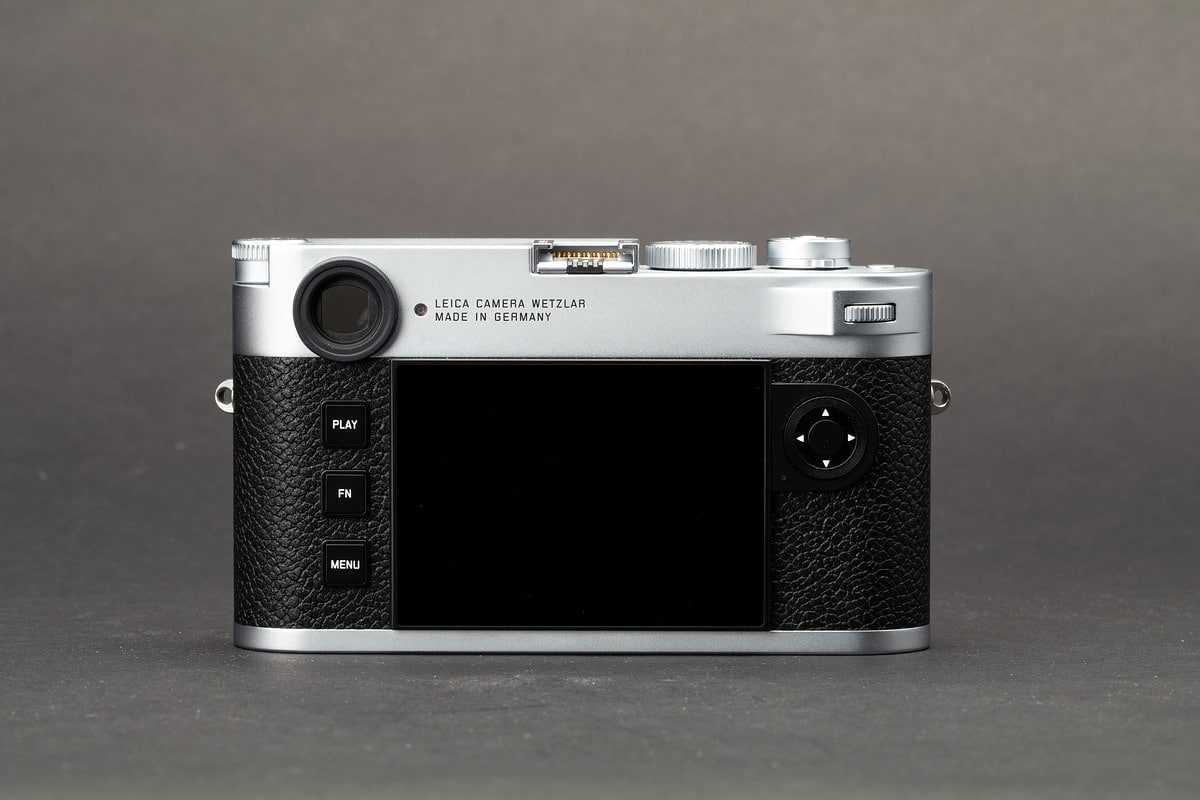Leica M11 có thể khiến các máy ảnh kiểu dáng rangefinder khác trở nên lỗi thời