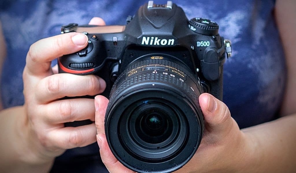 Nikon D500