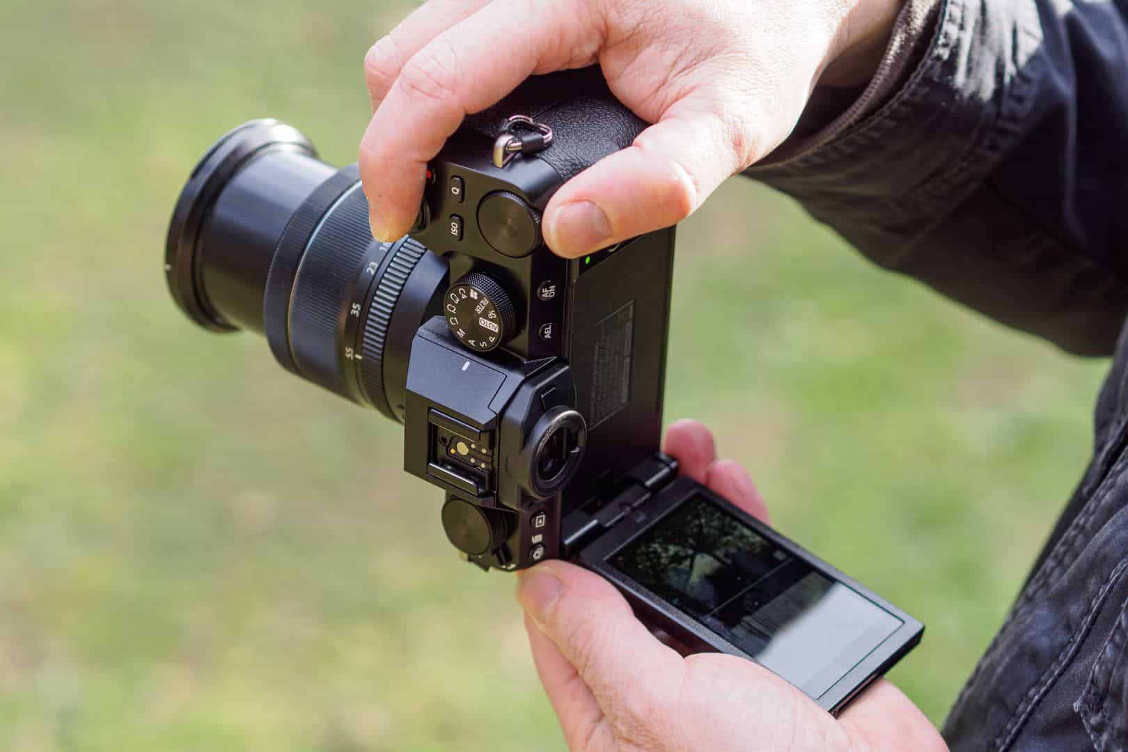X S10 02