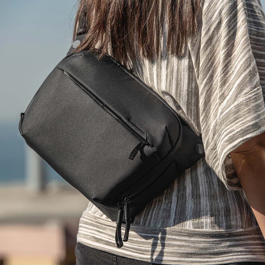 Peak Design Everyday Sling 3L v2 Black 01