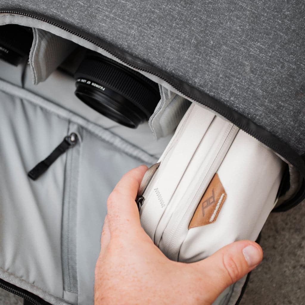 Peak Design Tech Pouch 2L Bone 03