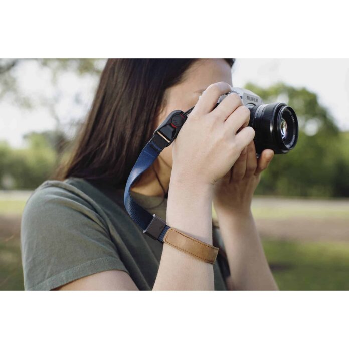 Dây đeo máy ảnh cổ tay Peak Design Cuff (Midnight Blue)