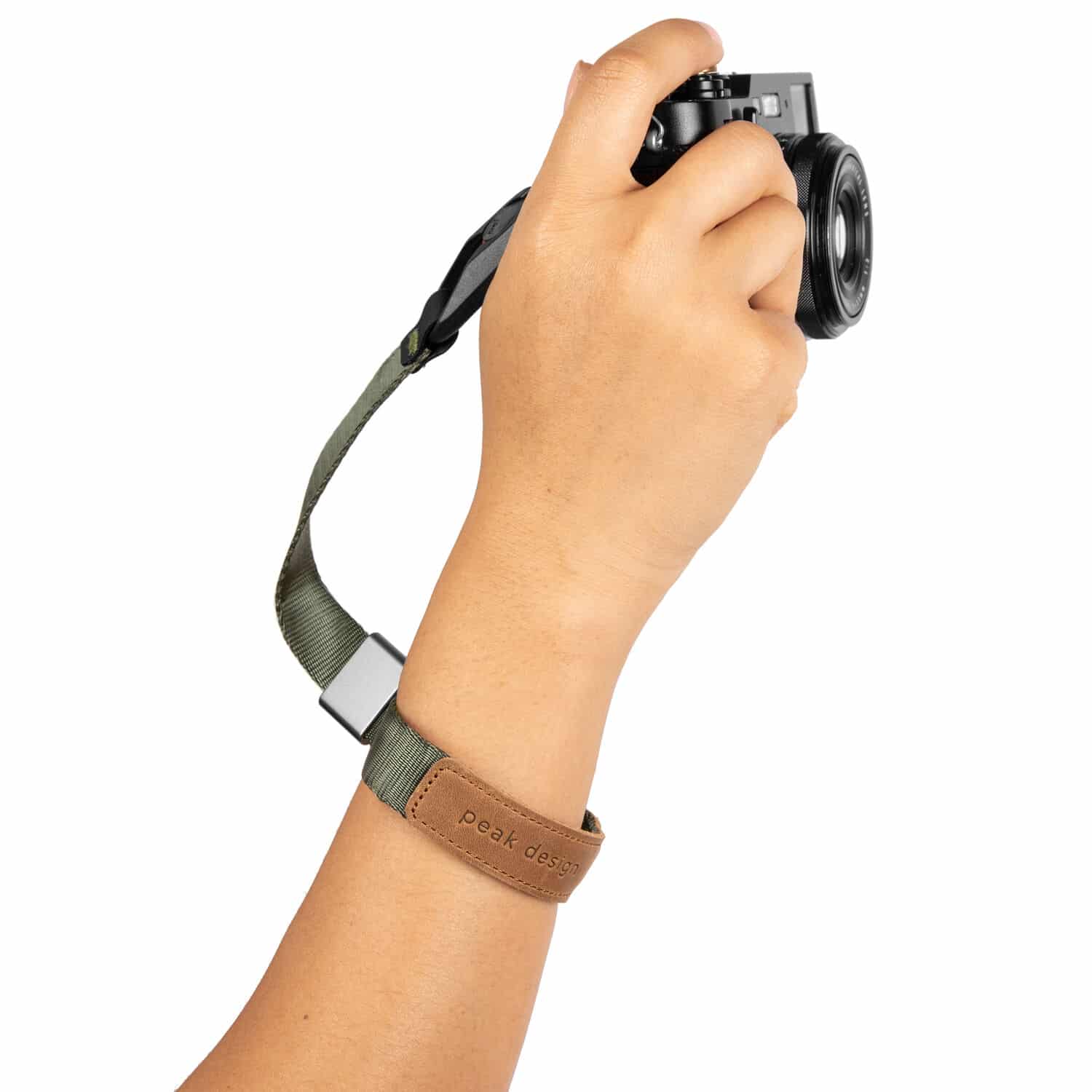day deo may anh co tay peak design cuff sage green 7