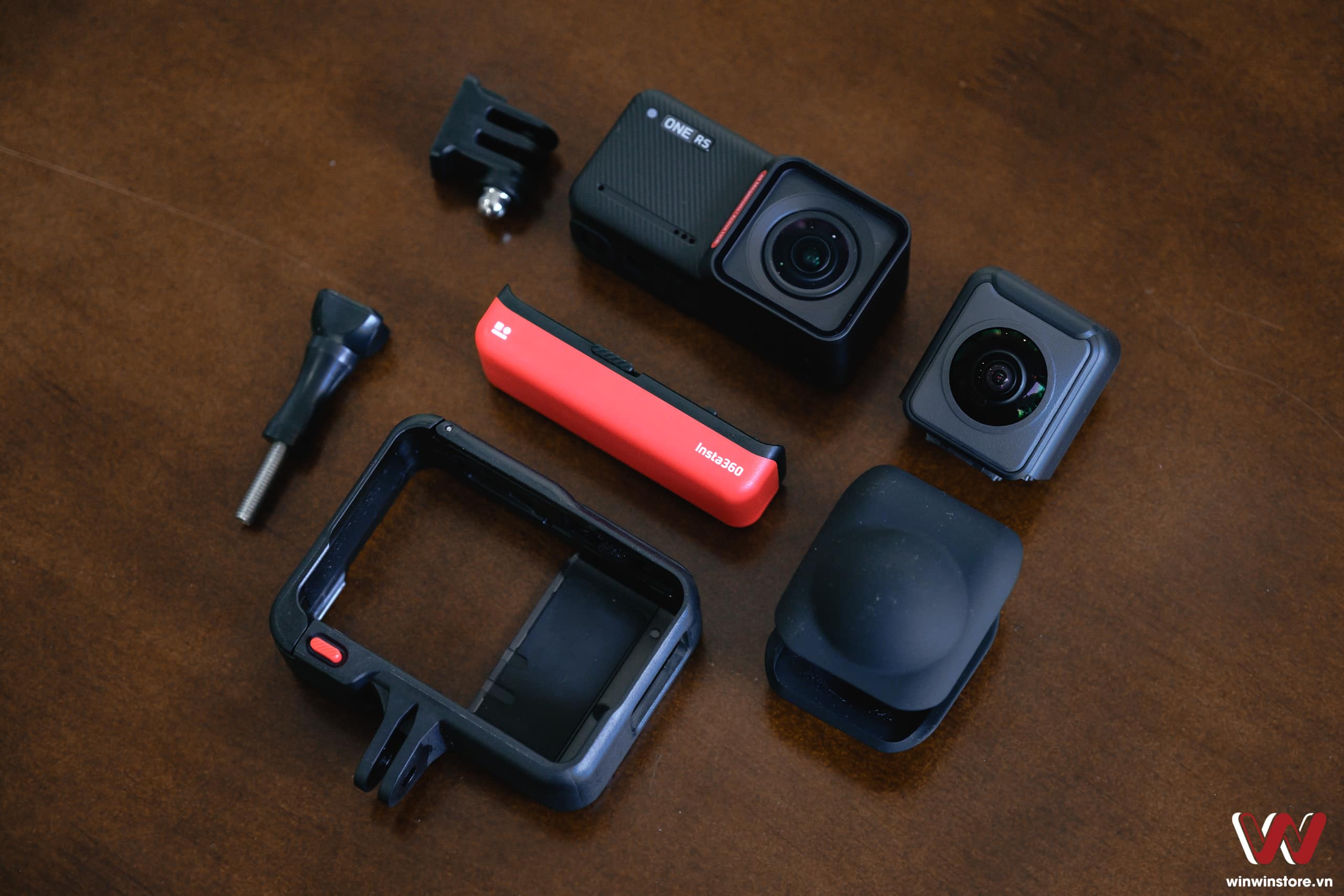 Insta360 ONE RS winwinstore 0840