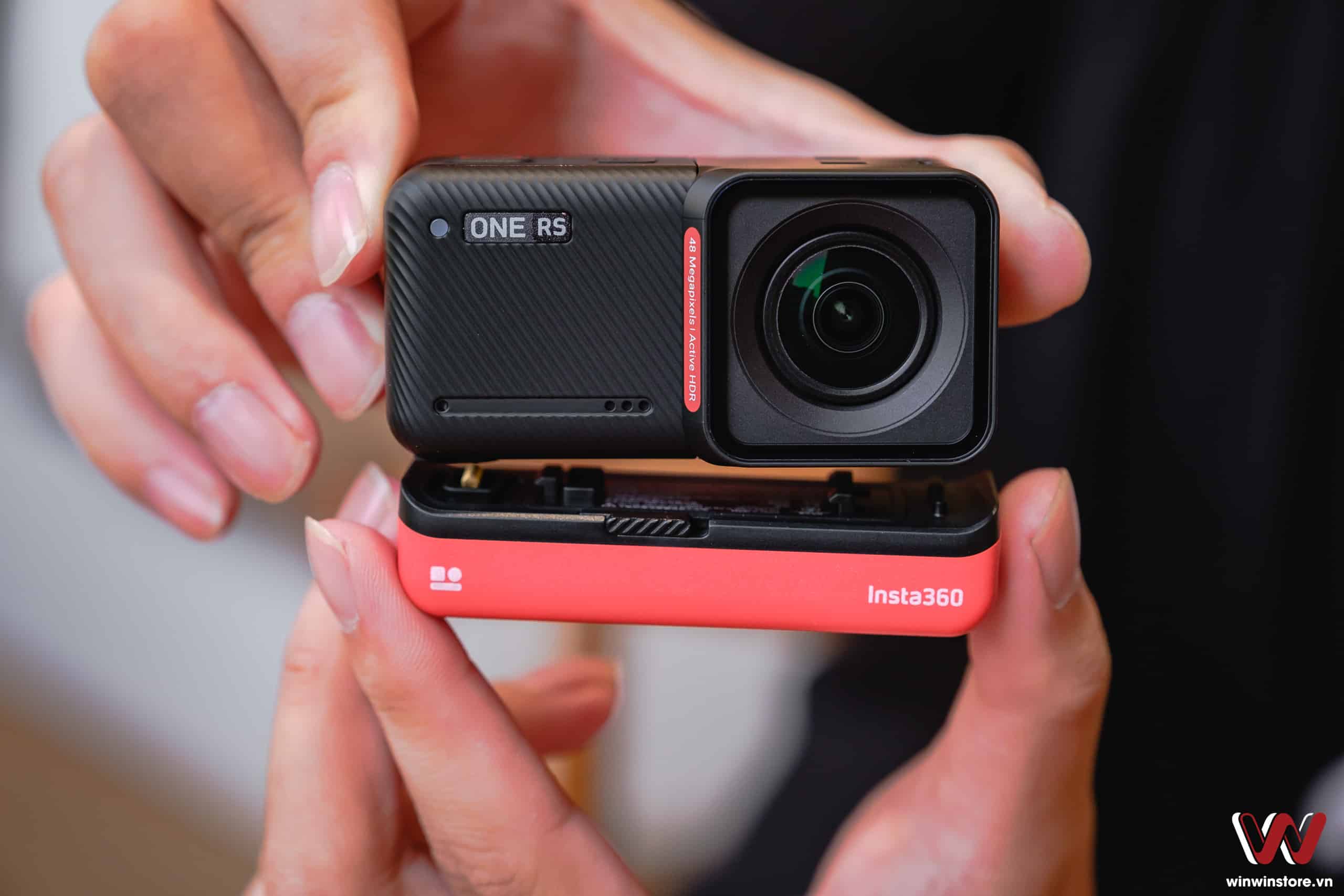 Insta360 ONE RS winwinstore 0906