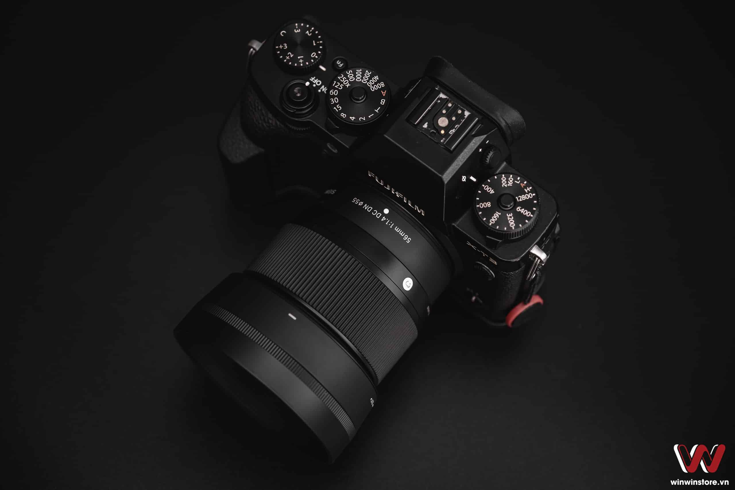 Trên tay ống kính Sigma 56mm F1.4 DC DN Contemporary cho Fujifilm: Ống kính chân dung giá tốt chất lượng cao