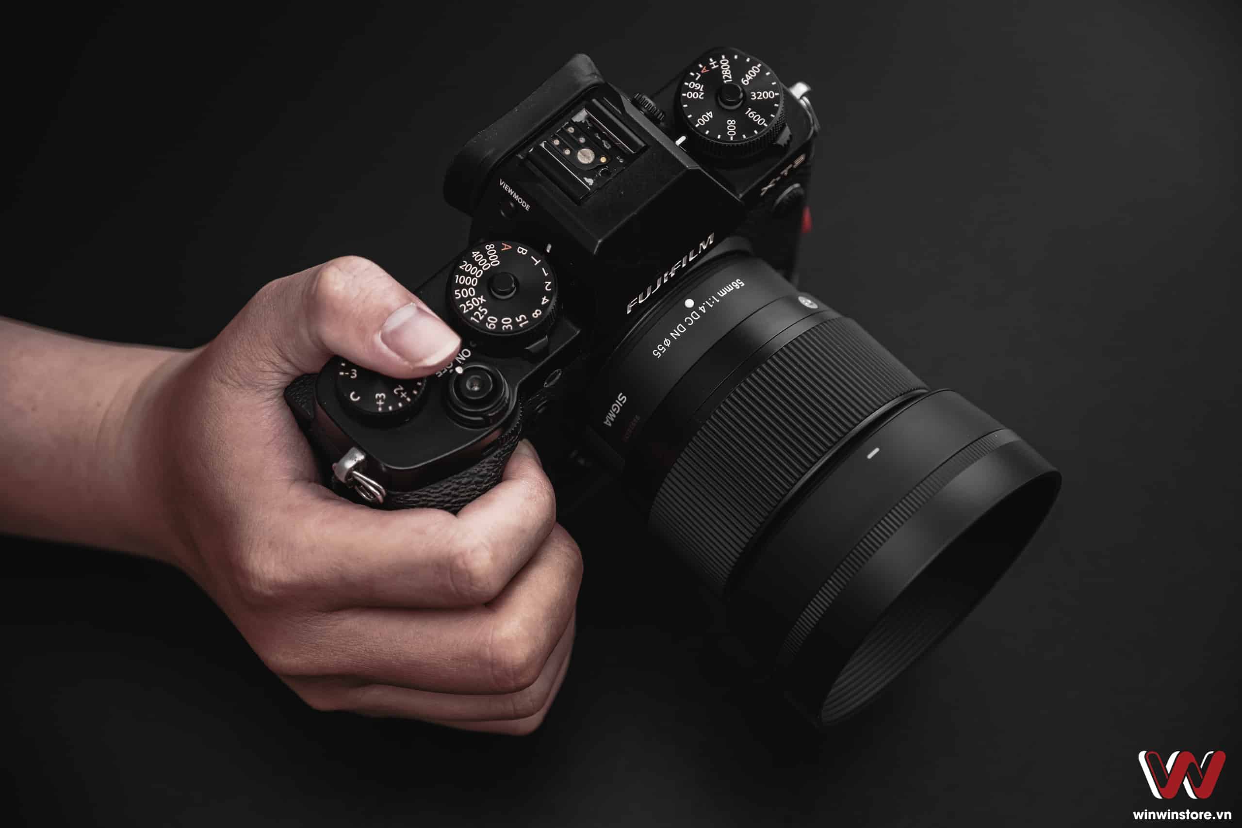 Sigma 56mm F1.4 Fujifilm X winwinstore 1074