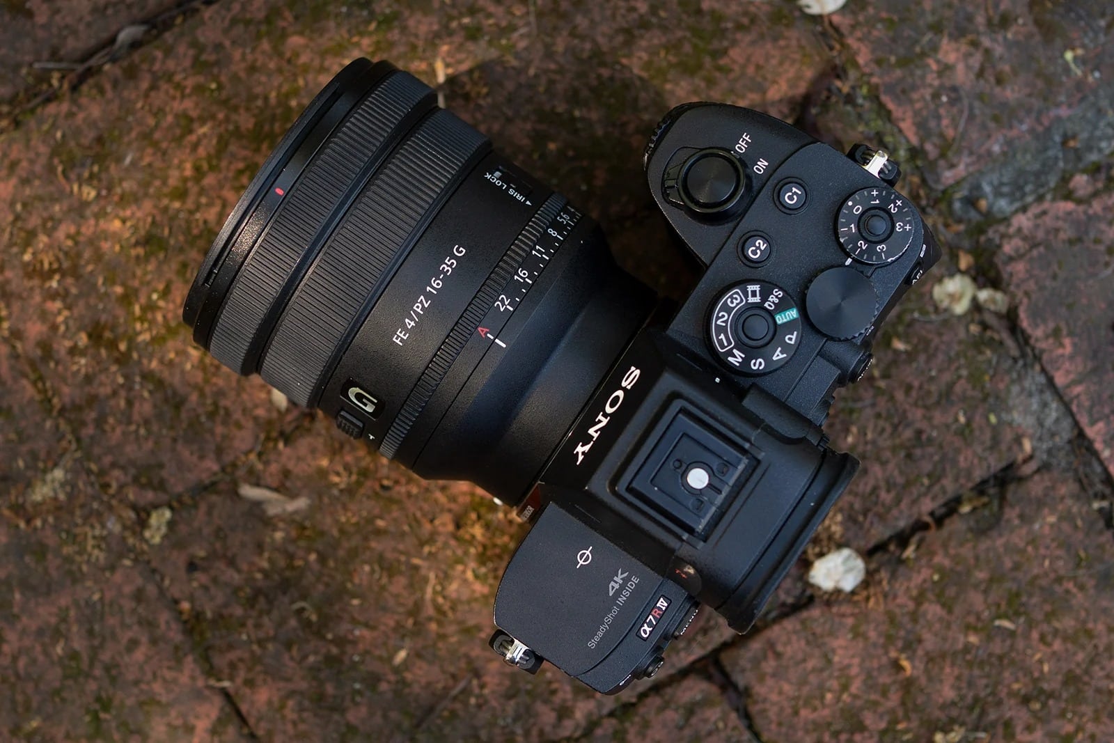 Ống kính Sony FE PZ 16-35mm F4 G