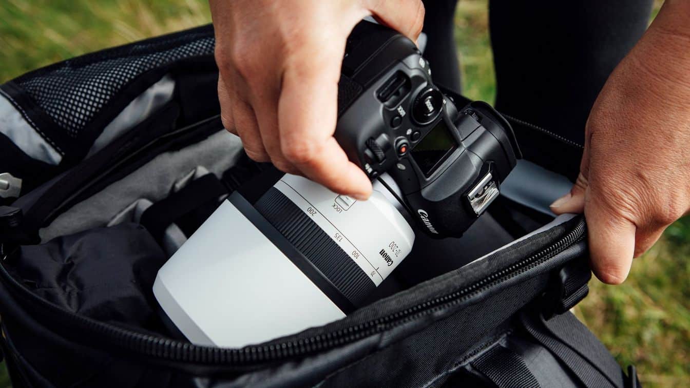 Canon RF 70 200 F4 011