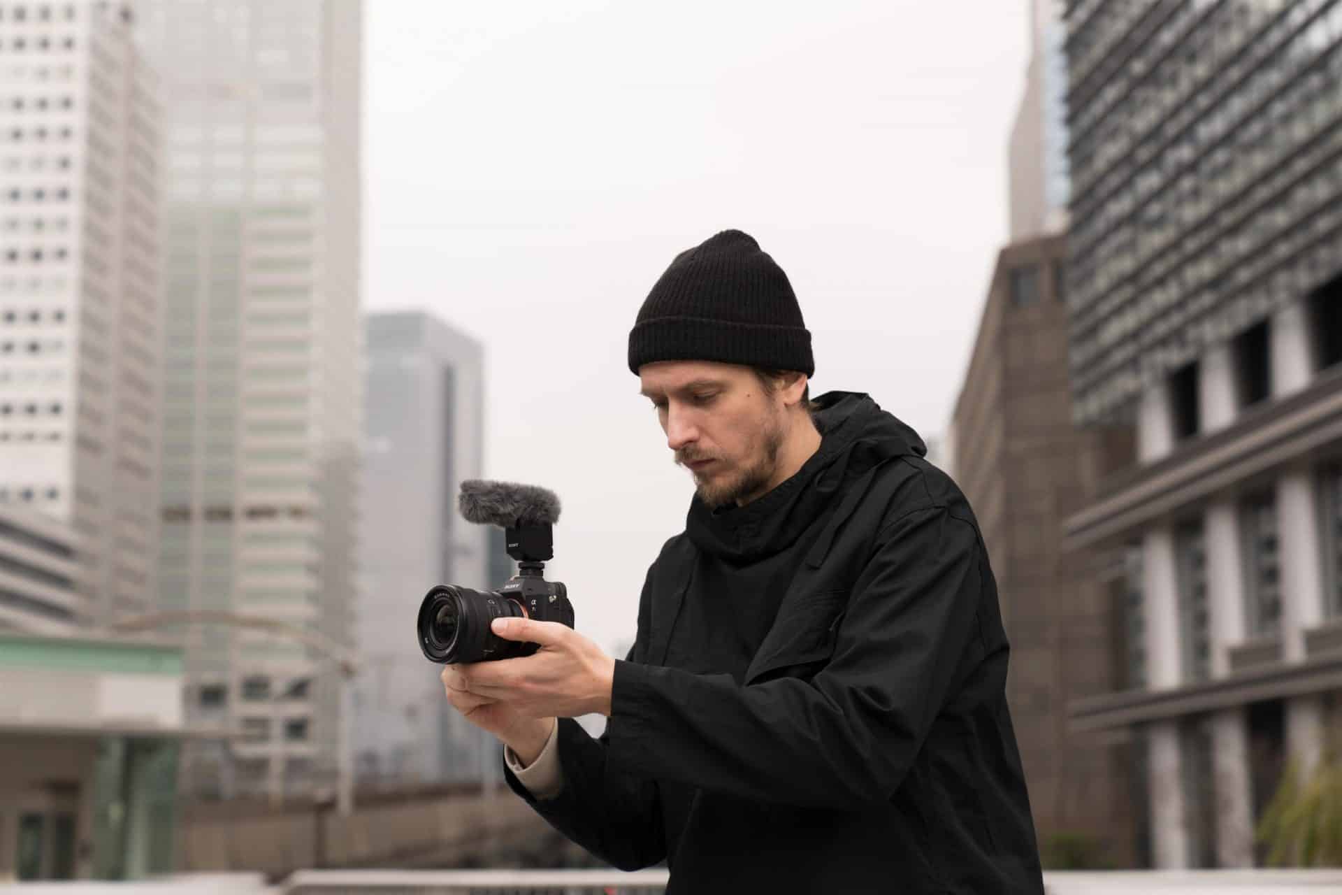 Sony FE PZ 16 35mm F4 G 02