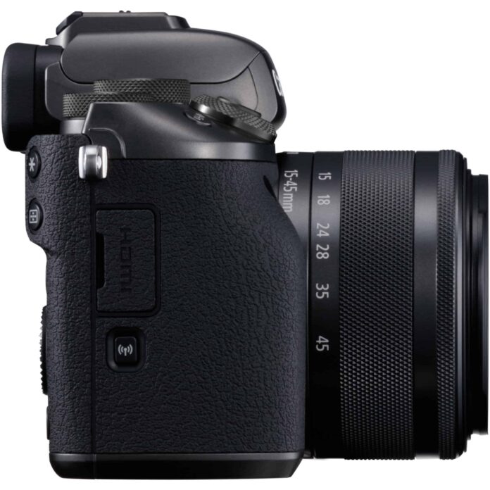 Máy ảnh Canon EOS M5 với ống kính 15-45mm