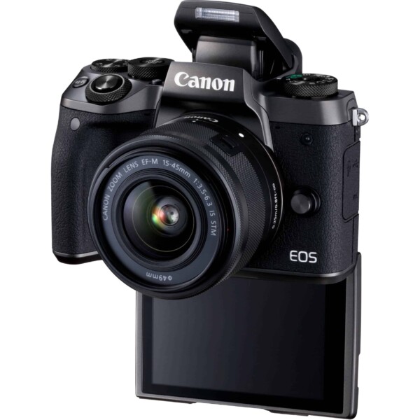 Máy ảnh Canon EOS M5 với ống kính 15-45mm