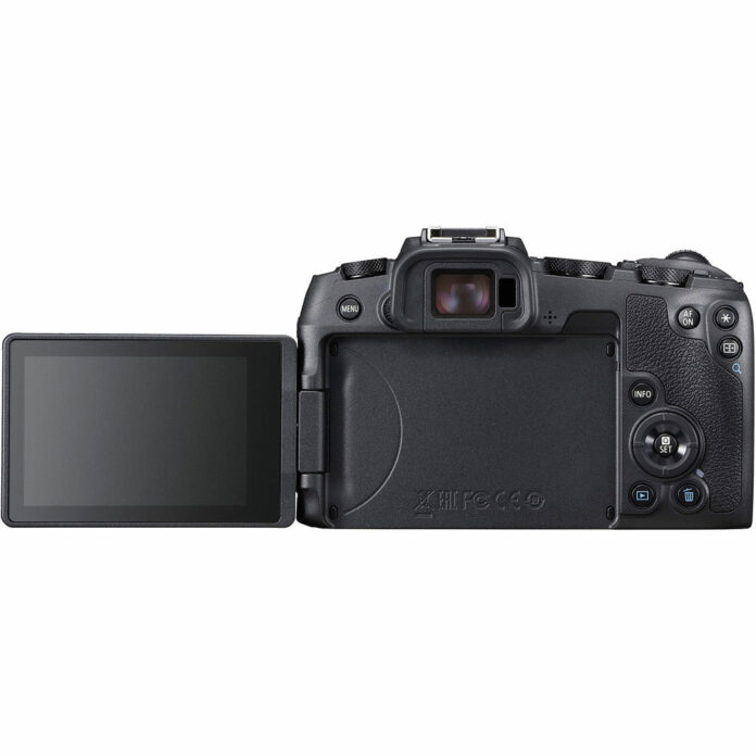 Máy ảnh Canon EOS RP với ống kính 24-105mm F4