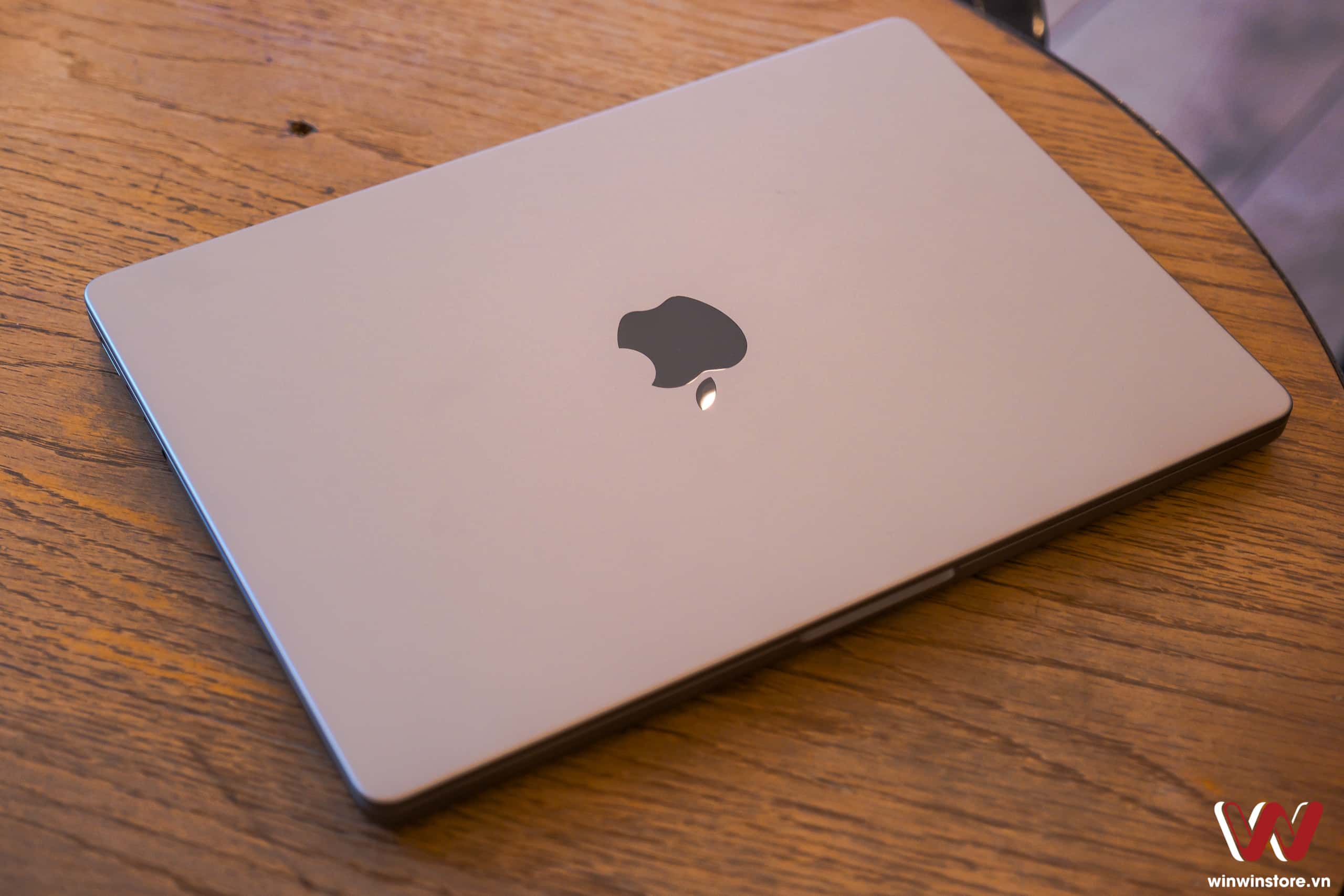 Đánh giá MacBook Pro 14-inch dưới góc nhìn của người dùng cơ bản nhưng sử dụng máy tính thường xuyên