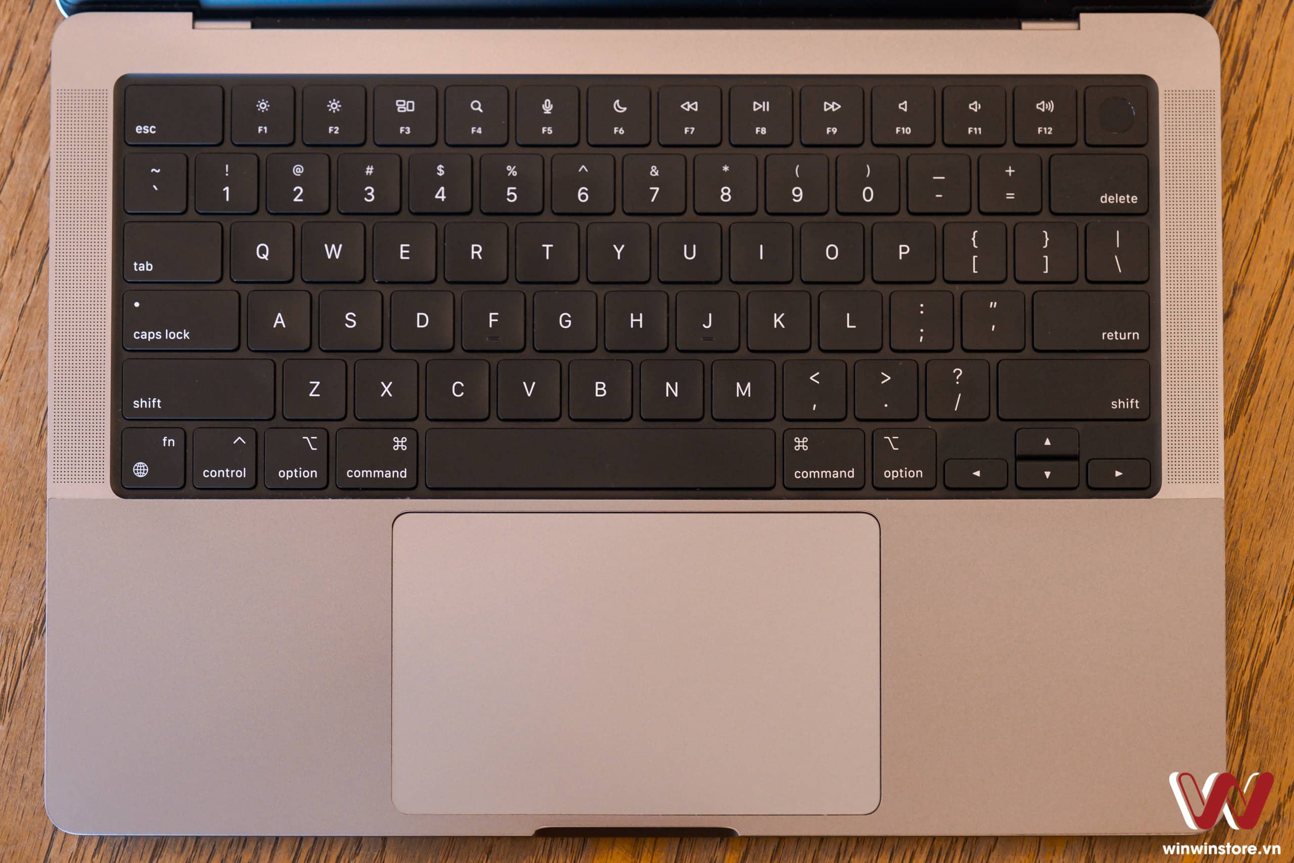 Đánh giá MacBook Pro 14-inch dưới góc nhìn của người dùng cơ bản nhưng sử dụng máy tính thường xuyên