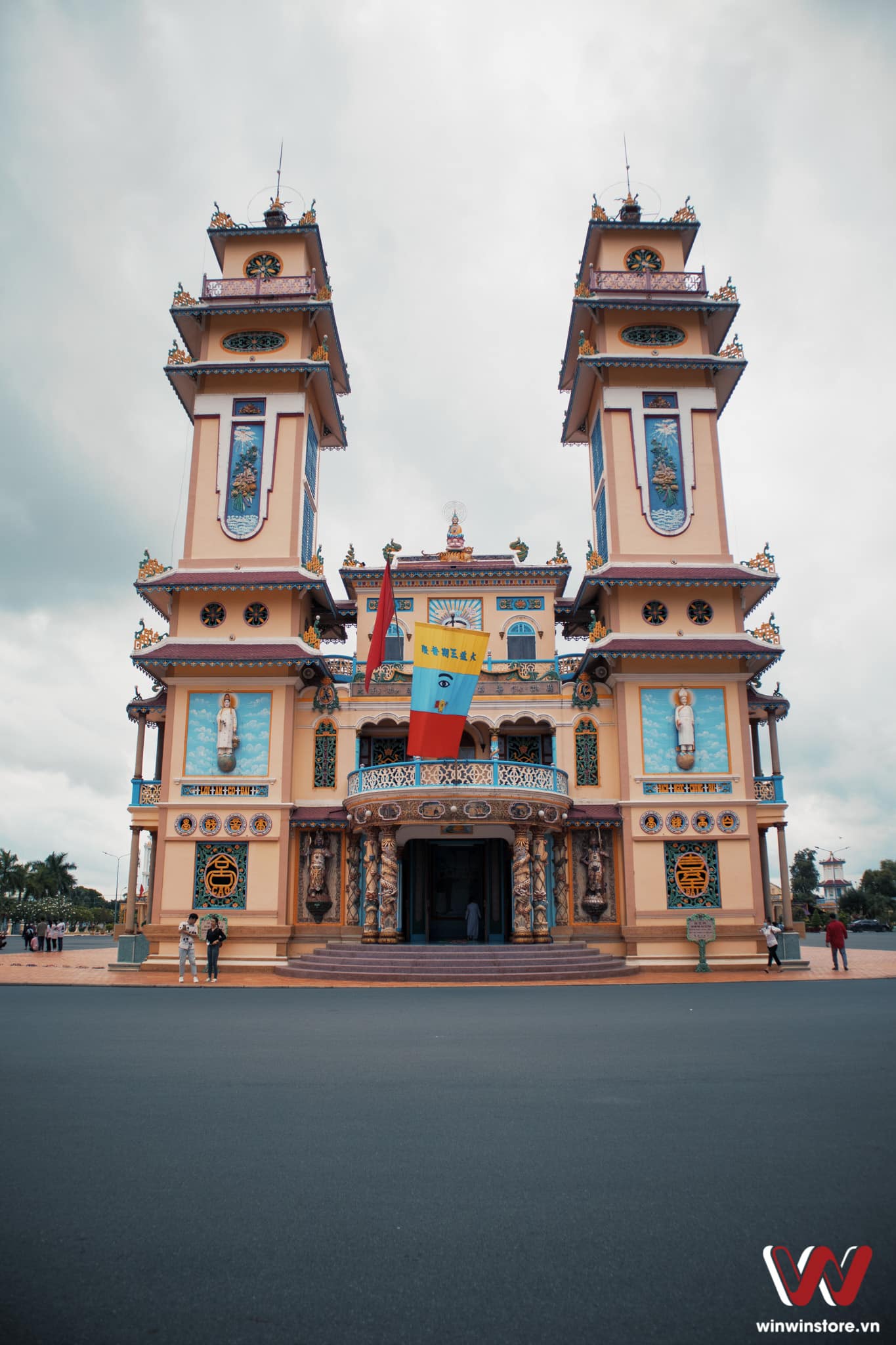 WinWinStore Trai nghiem may anh Canon M50 Mark II 7