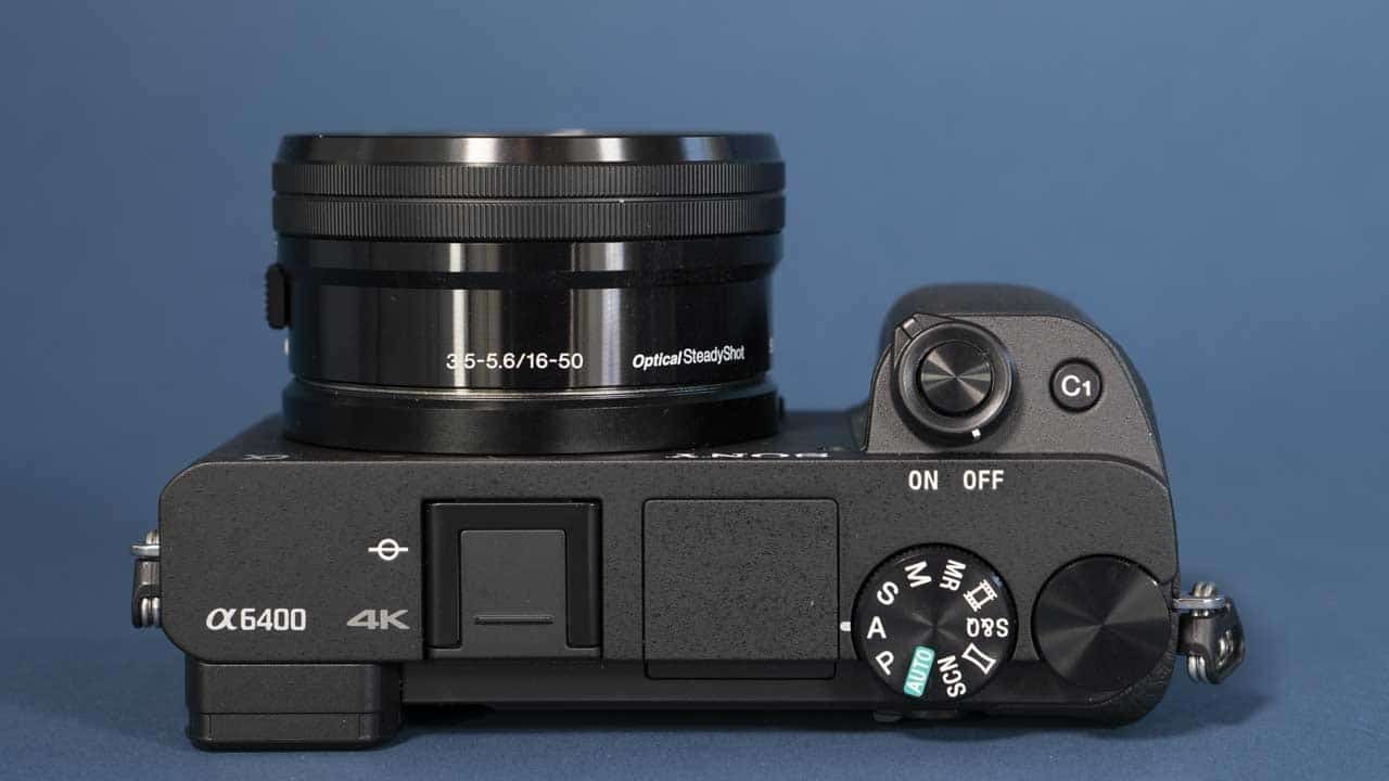 Sony thông báo tái sản xuất mẫu máy ảnh mirrorless APS-C a6400
