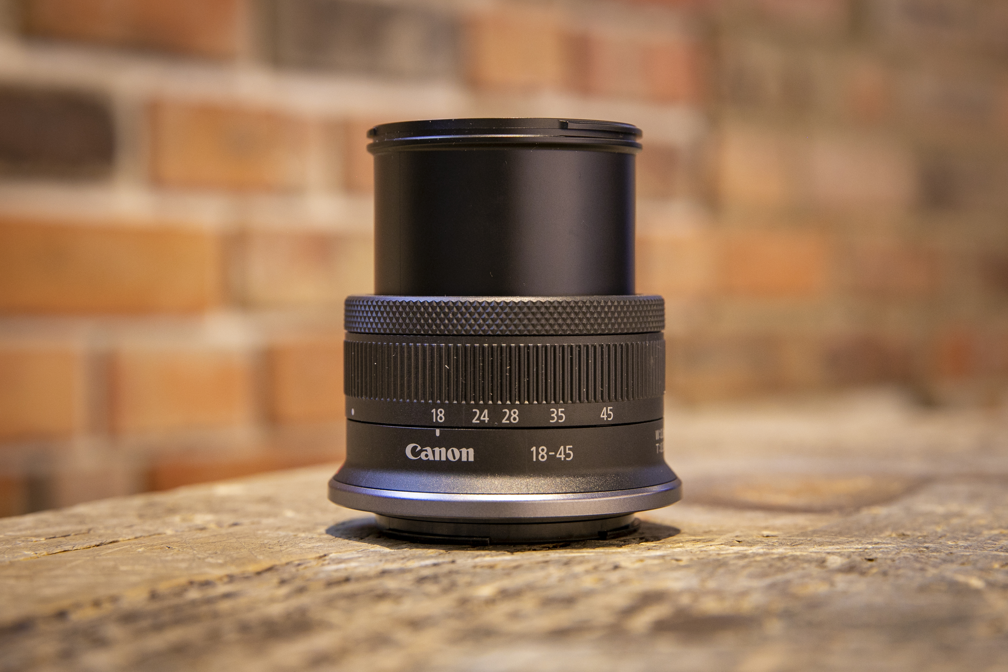 Canon RF S 18 45mm