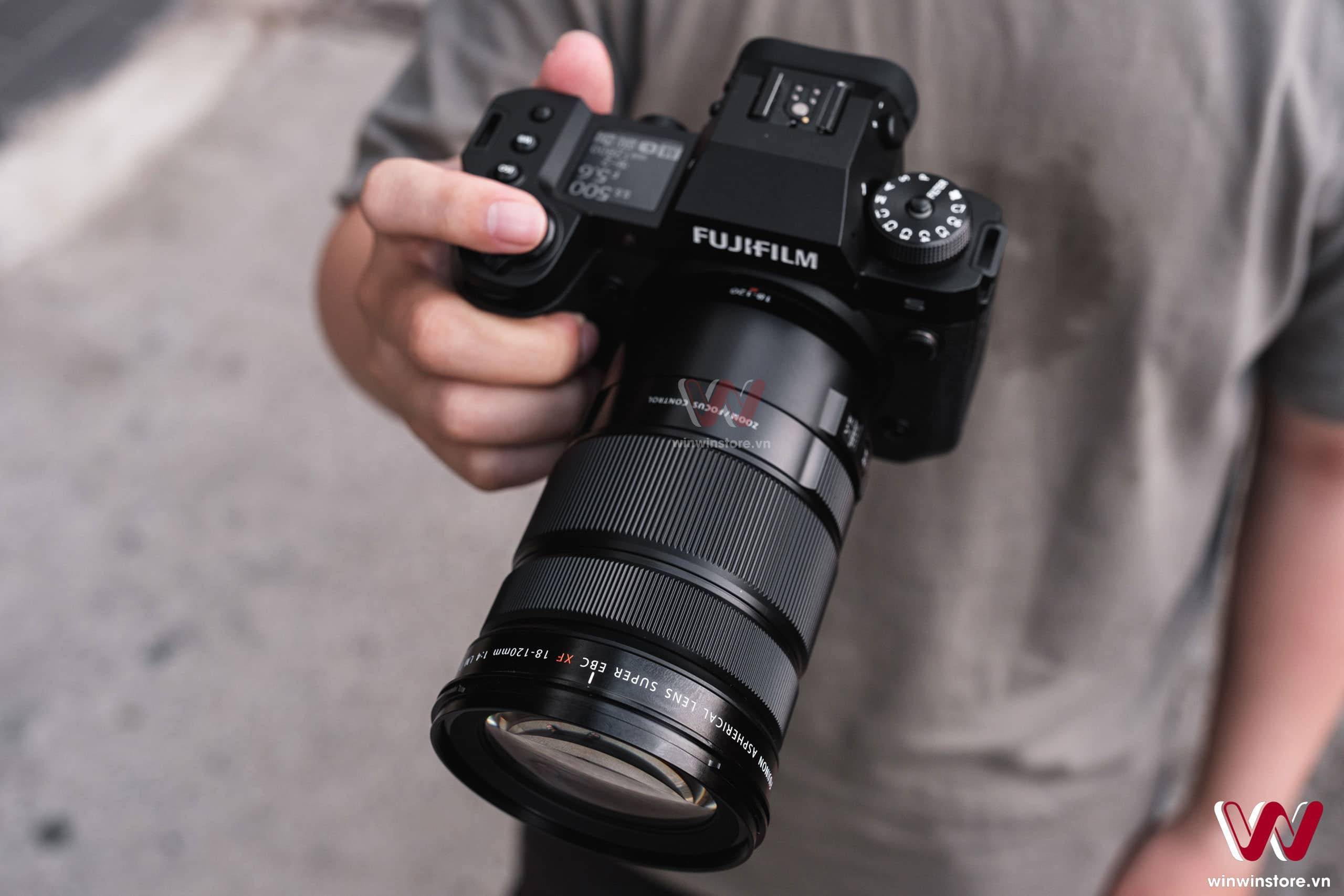 Fujifilm X-H2s nhận loạt đánh giá cao từ ePhotozine - EVF vượt trội, lấy nét nhanh, IBIS tốt, chất lượng hoàn thiện tuyệt vời