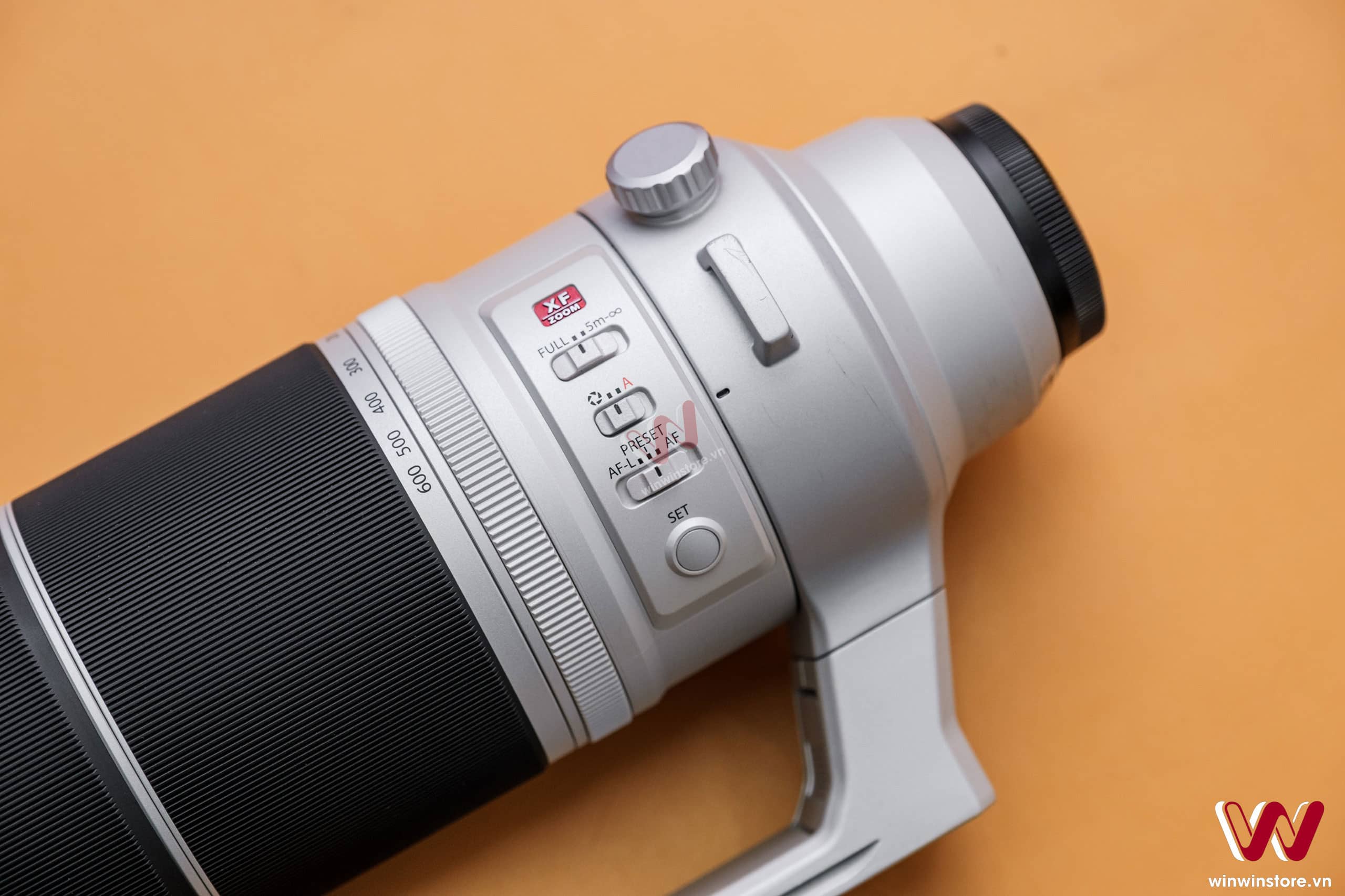 Trên tay ống kính Fujifilm XF 150-600mm F5.6-8 R LM OIS WR, ống kính siêu tele mới với kích thước và trọng lượng gọn nhẹ