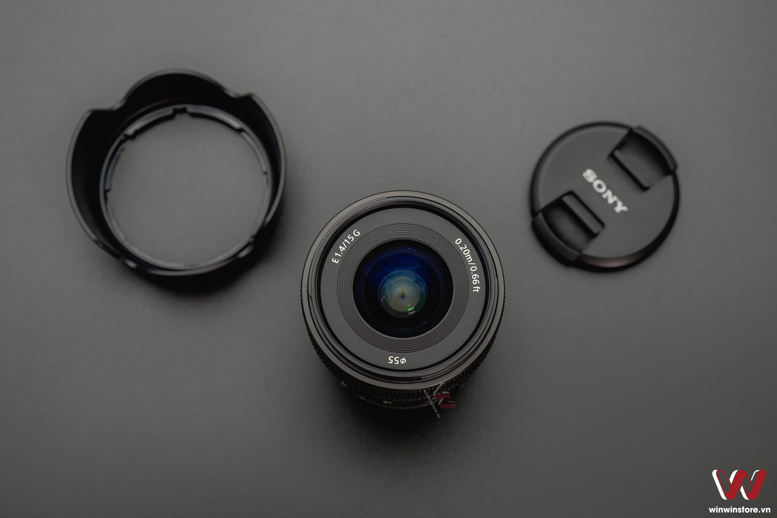 Sony E 15mm F1.4 G 5