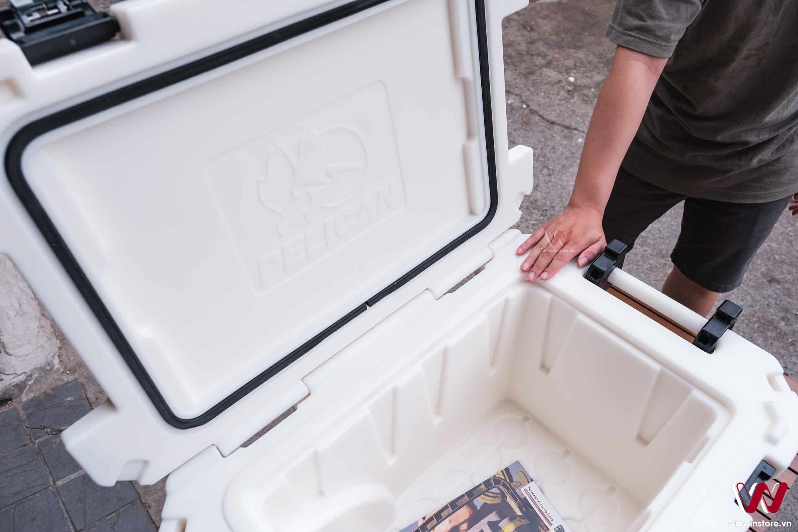 Pelican 45QT Elite winwinstore 9097