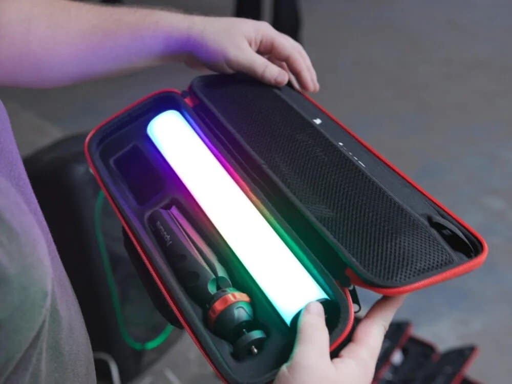 Amaran MT Pro Mini Tube Light 01