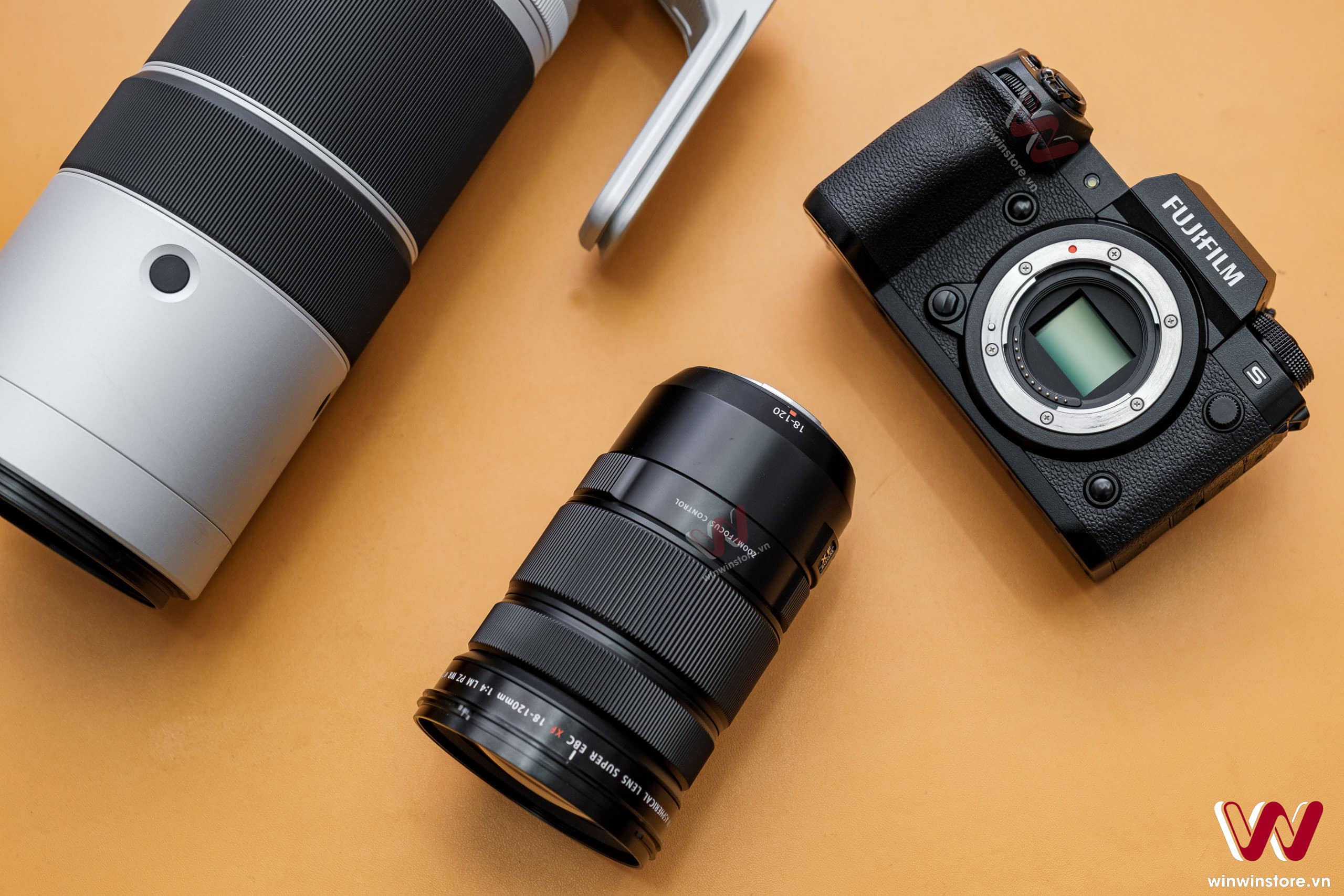 Phỏng vấn cùng các quản lý của Fujifilm: GFX-R 100MP, XF 56mm F1.2 MKII cùng nhiều thứ khác