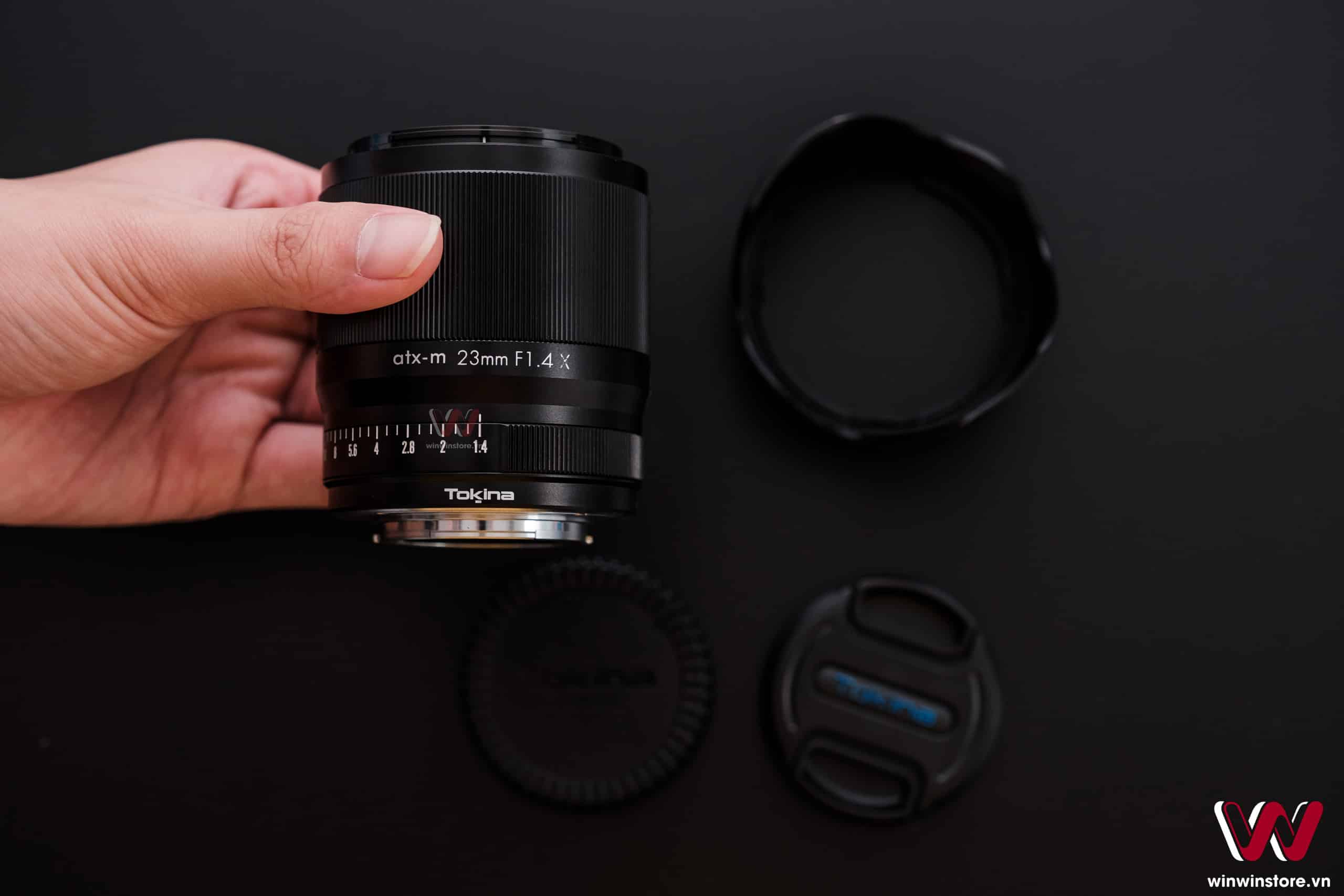 Trên tay bộ ba ống kính Tokina 23mm F1.4, 33mm F1.4 và 56mm F1.4 dành cho máy ảnh Fujifilm ngàm X