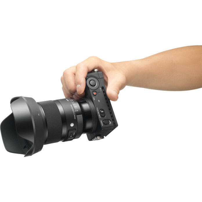 Ống kính Sigma 20mm F1.4 DG DN Art cho Sony E