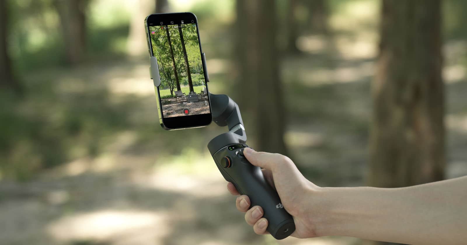 DJI ra mắt gimbal cho smartphone Osmo Mobile 6 với ActiveTrack 5.0, vòng điều khiển và các nâng cấp khác