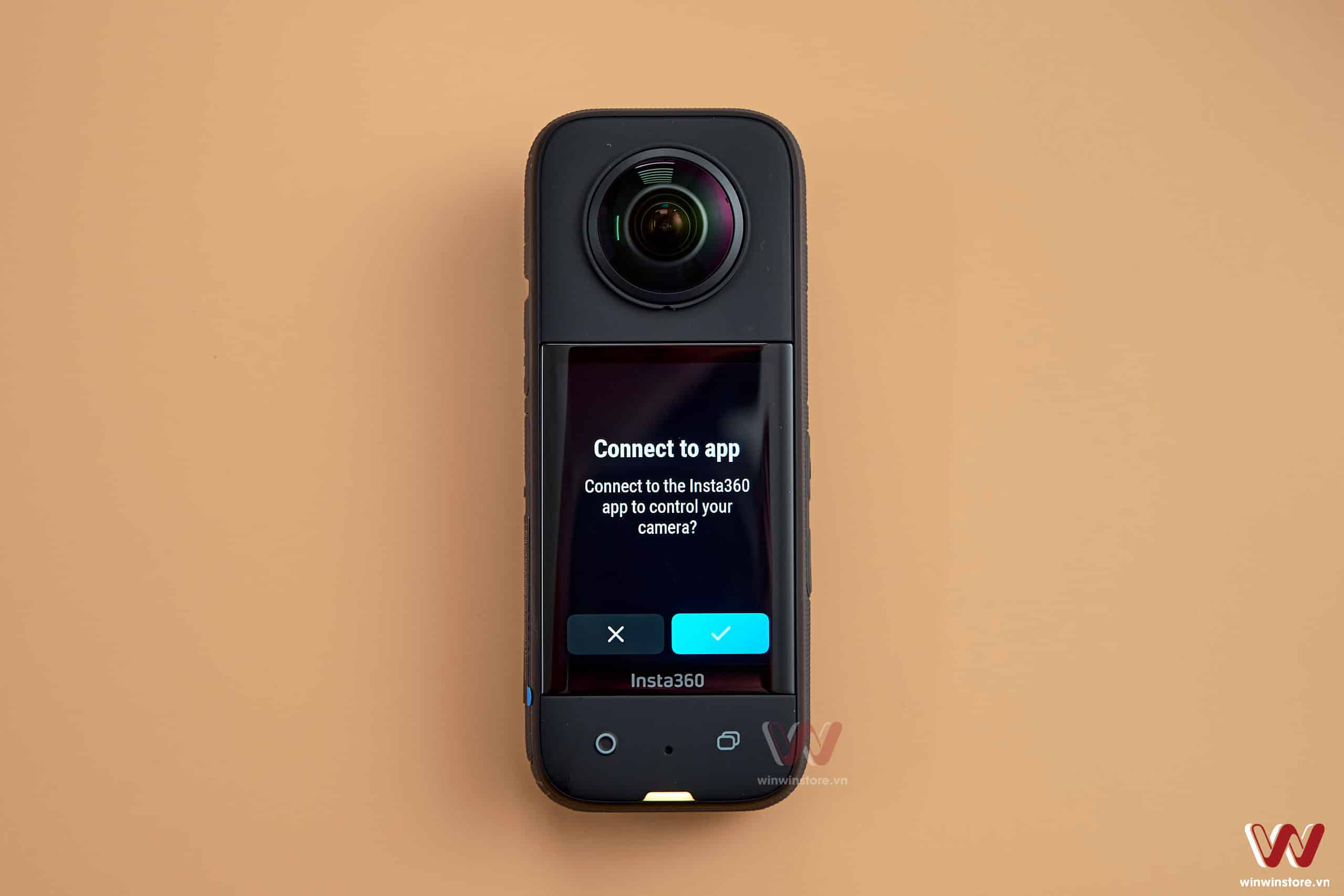 Hướng dẫn kết nối camera Insta360 X3 với smartphone của bạn