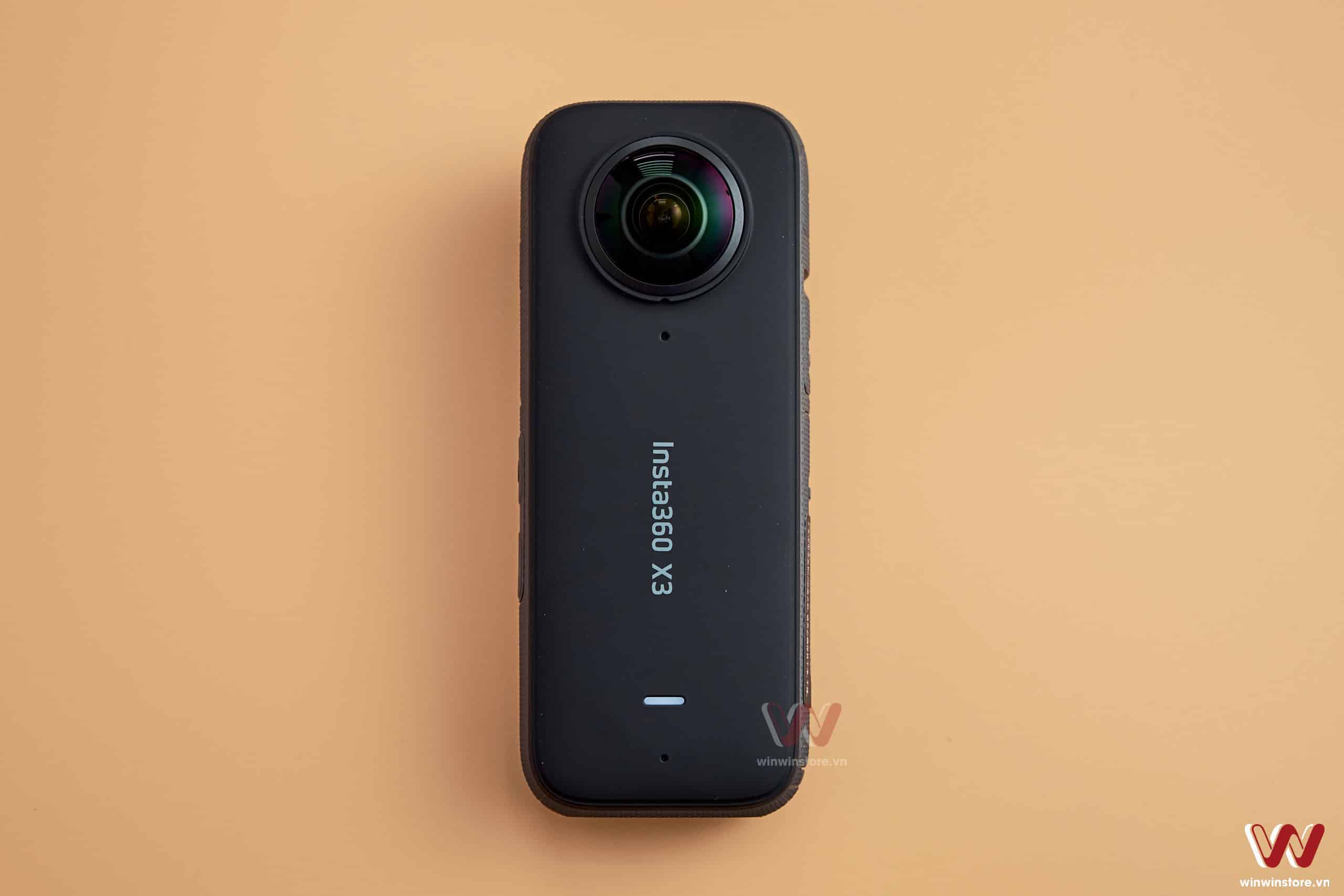 Mở hộp Insta360 X3 chính hãng tại Việt Nam, giá 11.550.000đ